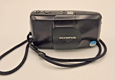 Olympus Stylus Zoom 35mm Camera/Flash Not Working/Film And Battery Included 