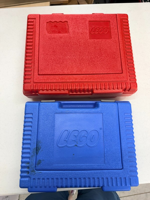 Vintage 1985 Lego Red & Blue Carrying Case Clean
