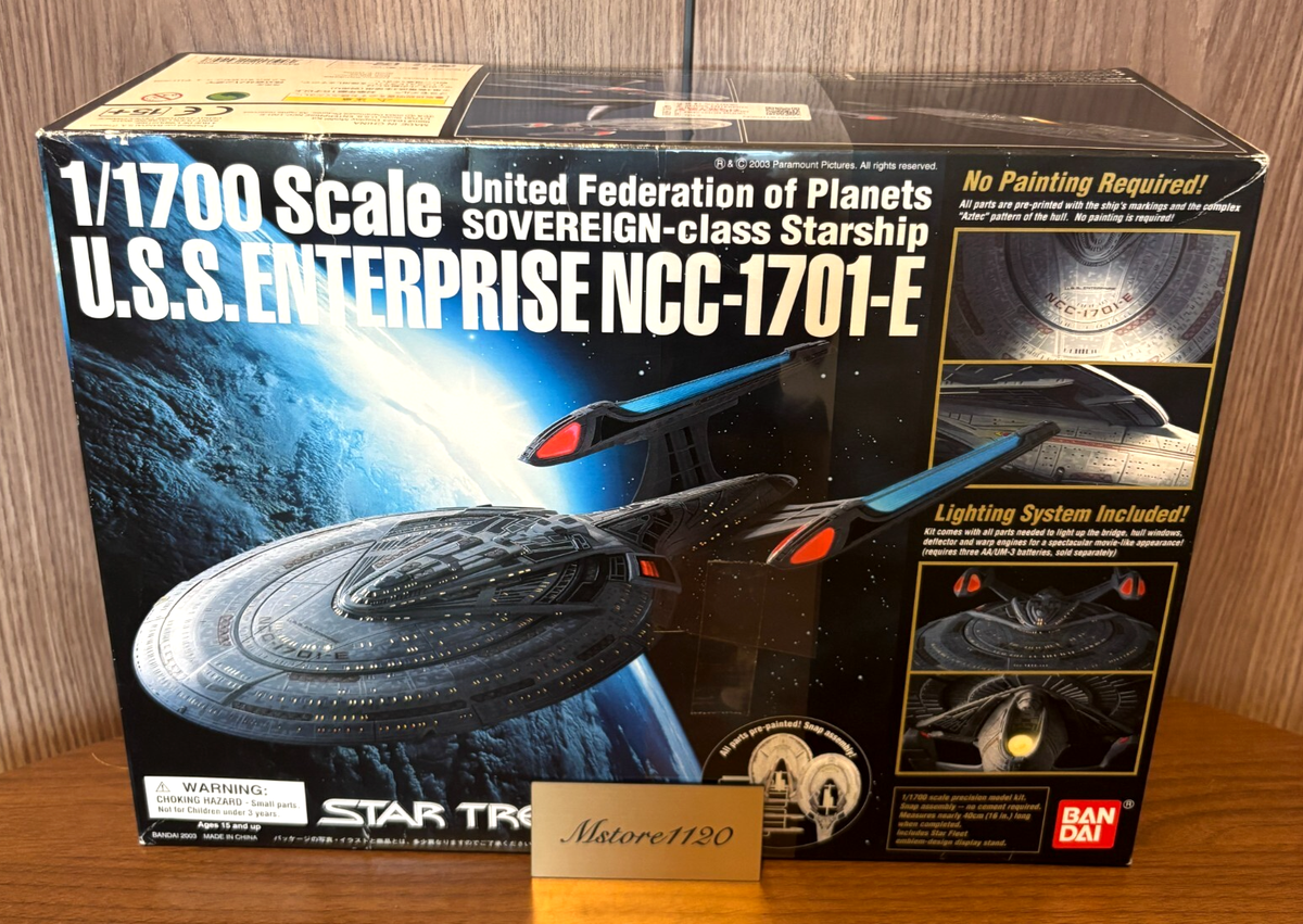 BANDAI 1/1700 U.S.S.エンタープライズNCC-1701-E Amazon.com: USS Enterprise NCC-1701-E Bandai Model Kit 1