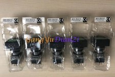 Qty:1 NEW FOR    Self-resetting illuminated push button switch AH165-2SFL E3