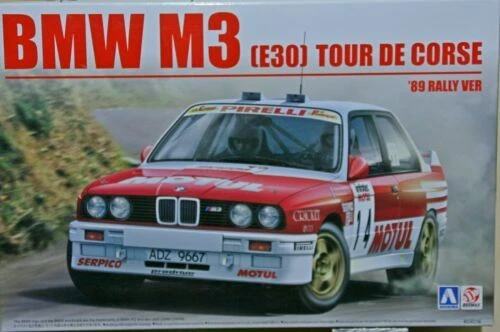 Modellini statici di auto, furgoni e camion scala 1:24 per BMW