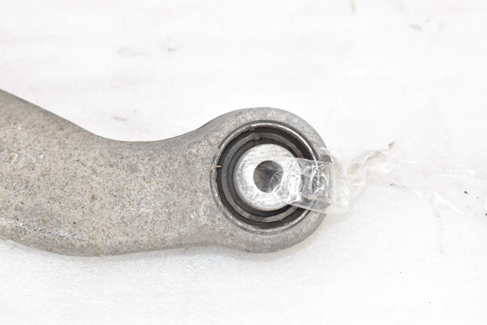 Brazo de control de suspensión trasero derecho audi a4 a5 a6 a7 a8 q5 s4 s5 s6 s7 2010-1018 Foto 3 de 4