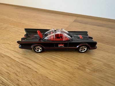 Hot Wheels Batman Batmobile 1966 TV Series Mattel DC Comics Modellauto