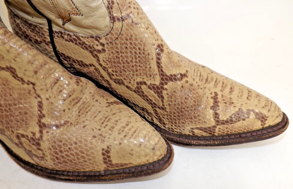 Botas estilo occidental vintage de cuero con estampado de piel de serpiente - para mujer talla 7 beige tostado Foto 3 de 4