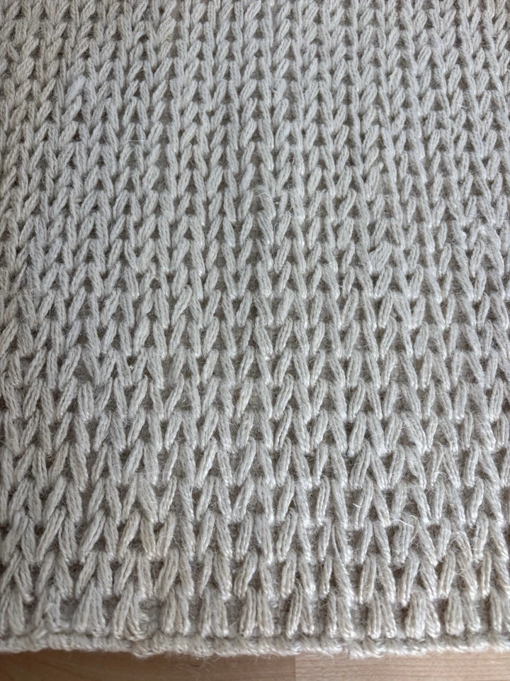 Pottery Barn  100% Jute Beige Placemats 14 in X 20 in lot of 4 NWT - Image 3 of 4