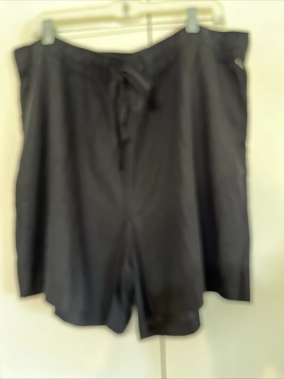 Tahari Women Linen Blnd Pull On Shorts Black 2X High Waisted Elastic Waist NWT