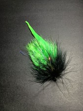 7"  Glow Weedless Dragon Tail Pike Bass Muskie Peacock Bass  Stripers Flies 