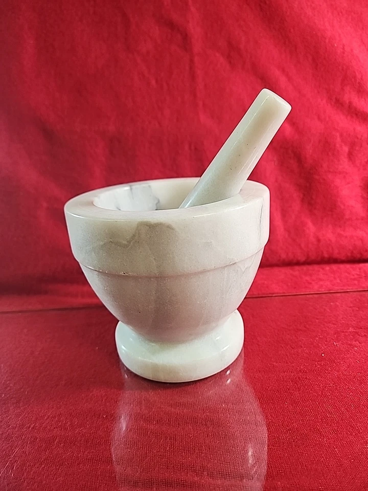 White Light Grey Marble Stone Mortar Bowl 4.5"x5.25" W/ Pestle. Ready To Use.  - Image 4 of 4