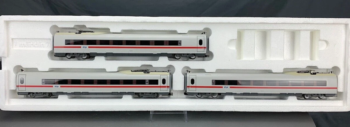 M rklin HO 43749 Add On Car Set For Dutch State Railroad ICE Train