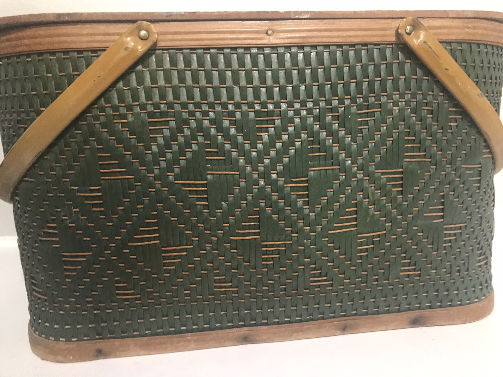 Vintage Hawkeye Burlington Green Woven Picnic Basket Metal Handles
