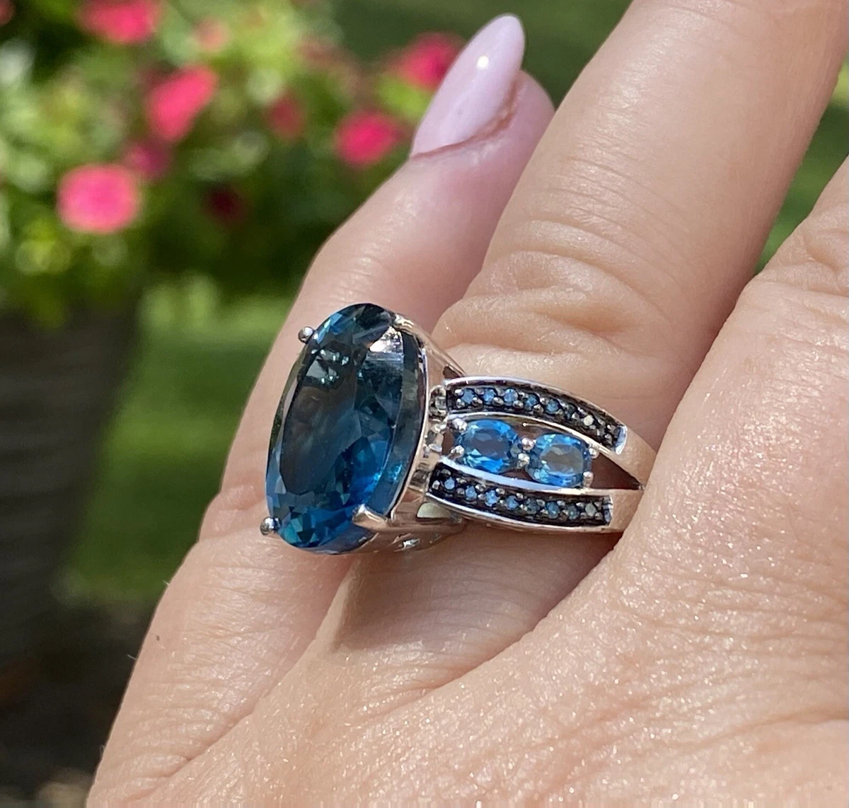 Sterling Silver 11.42 ctw London Blue Topaz Blue Diamond Ring 399.99
