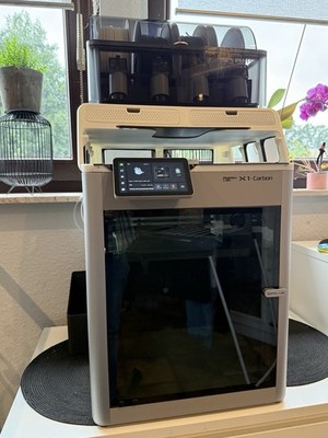 Bambu Lab X1 Carbon + Original AMS + viel Zubehör + Filamente   Komplettpaket!