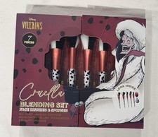 Disney Villains CRUELLA 7 Piece Blending Set - Face Brushes  Sponges New In Box