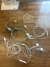 Lightning To USB Charger And Lightning Wired Earbuds