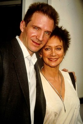 Dia Ralph Fiennes w/ wife Francesca Annis Slide 35mm L34-24-3-1