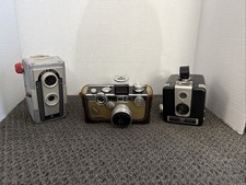 VTG Camera Lot 3-Brownie Hawkeye Argus LC3 Imperial Reflex Used Tiffanys Props