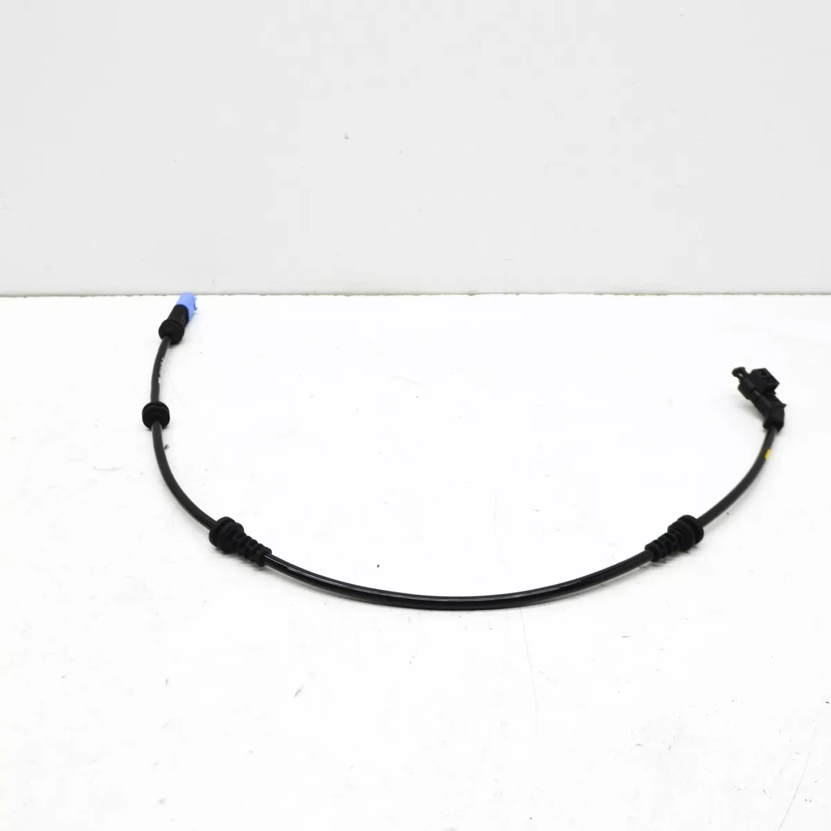 NEW BMW X5 G05 FRONT RIGHT ABS SENSOR 37106887538 6887538 ORIGINAL 