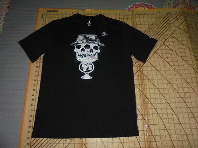 black converse t shirt