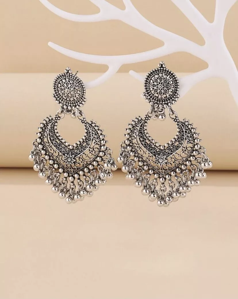 Silver colour hotsell jhumka
