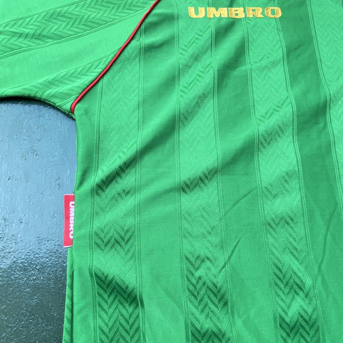 Bolivia 1994 1995 Home Football Shirt Men's XL Umbro Genuine
