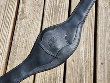 Devoucoux Black/Black Padded Anatomic English Jumper Girth - 52"/130cm - NWT!