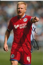 WIGAN ATHLETIC HAND SIGNED DAVID PERKINS 6X4 PHOTO.