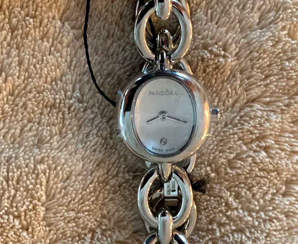 Authentic Pandora Circles Black Crown Diamond Watch 811024WH NWT