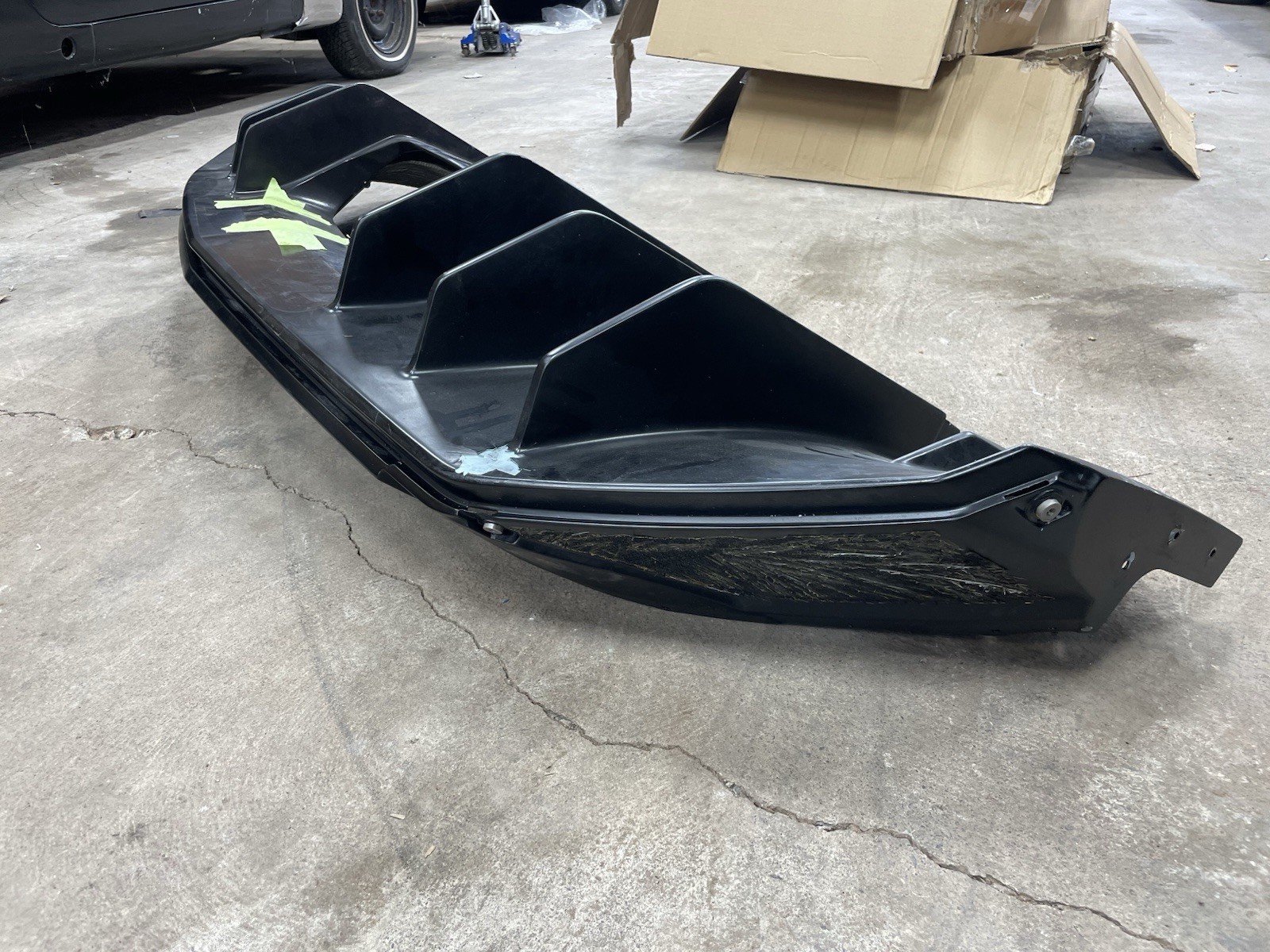 Lamborghini Aventador REAR Rear diffuser P/N 470807539B