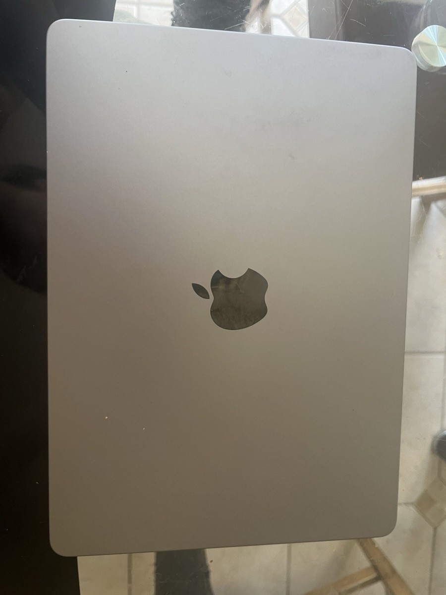 2022 Apple MacBook Air 13