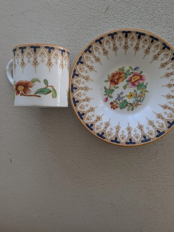 Antigua taza y platillo de porcelana Royal Worcester Demitasse finales del siglo XIX Z798 Foto 2 de 4