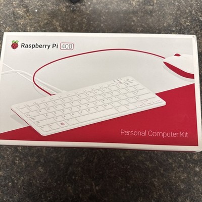 Raspberry Pi 400 Kit (microSD, Broadcom BCM2711, 1.80 GHz, 4GB, US layout) 