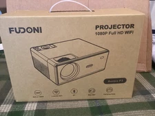 Fudoni Aurora P3 LCD projector and Mdbebbron projector screen 120" both new