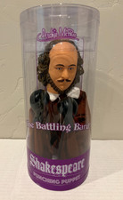 2015 Archie McPhee SHAKESPEARE The Battling Bard Punching Puppet Accoutrements