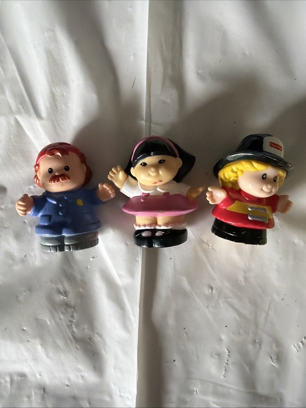 Fisher Price Little People Character Toys Figures Lot of 3