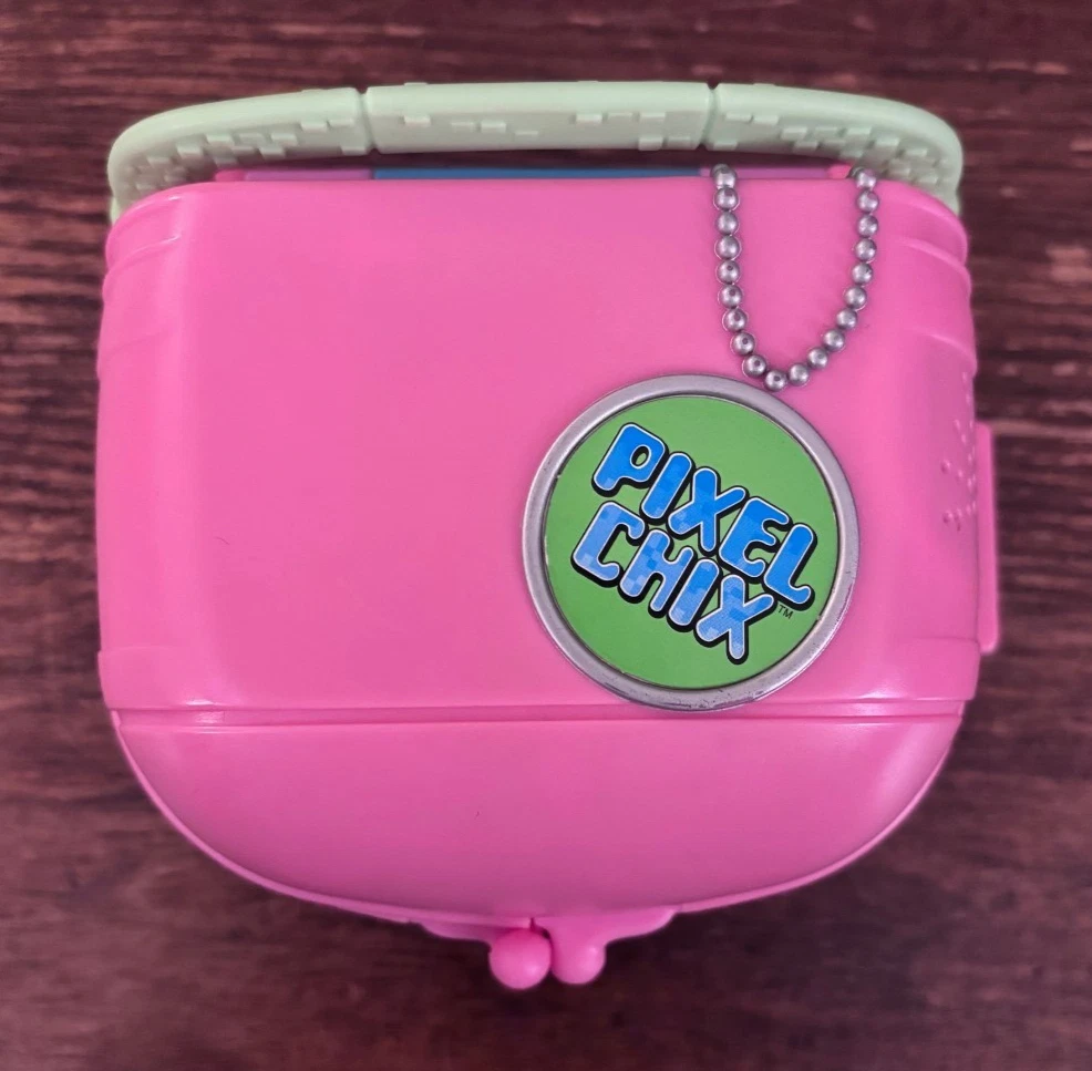 Lot De 3 Pixel Chix Mattel : Maison, Voiture Et Salon De Coiffure Pour Animaux - Jeux électroniques Rétro