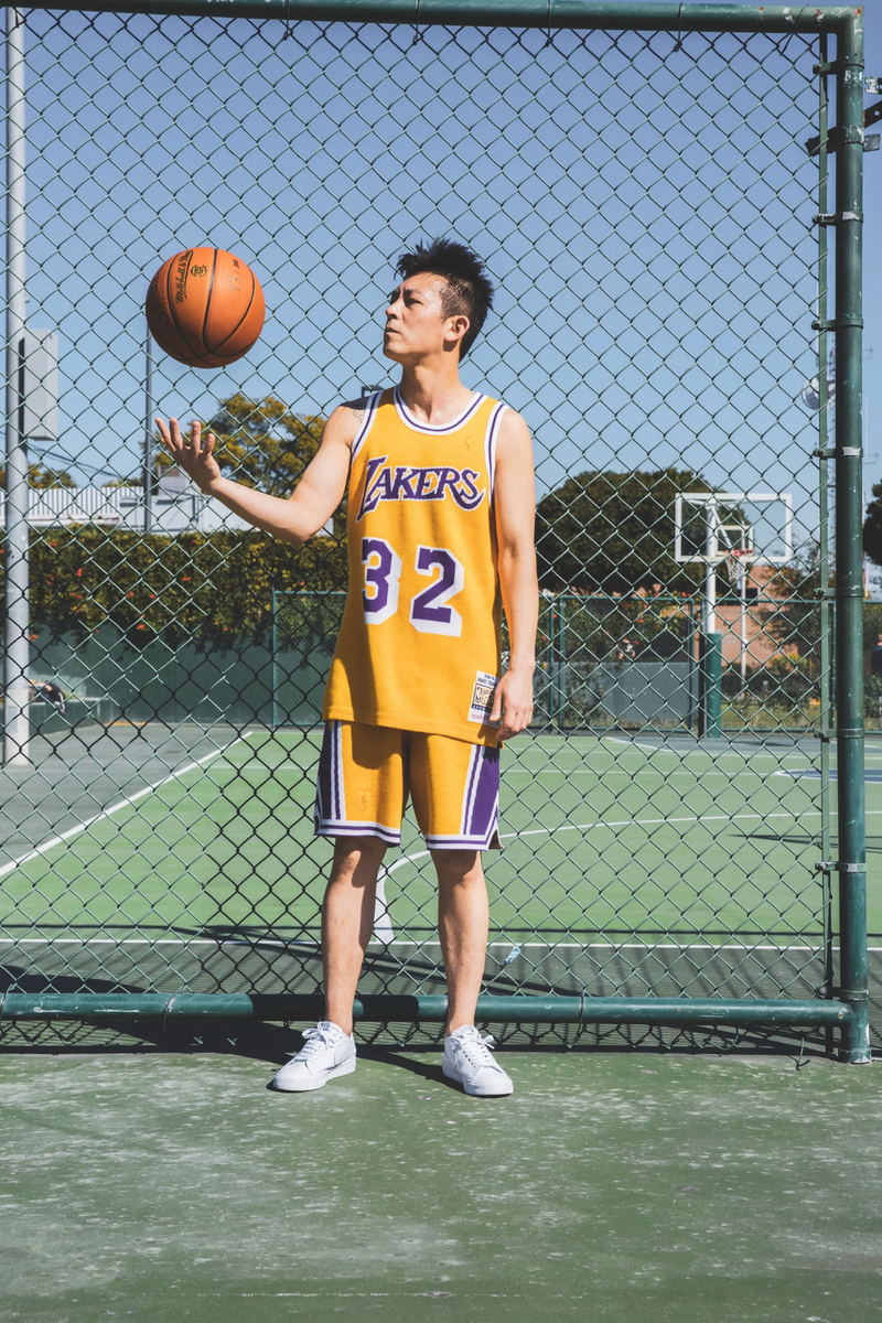 Mitchell & Ness CLOT X Merino Lakers Knit Shooting Shorts | eBay