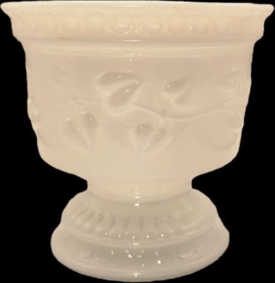 1930s Milk Glass Footed 4'' Compote W Pressed Heart & Vine Design VINTAGE Dish 