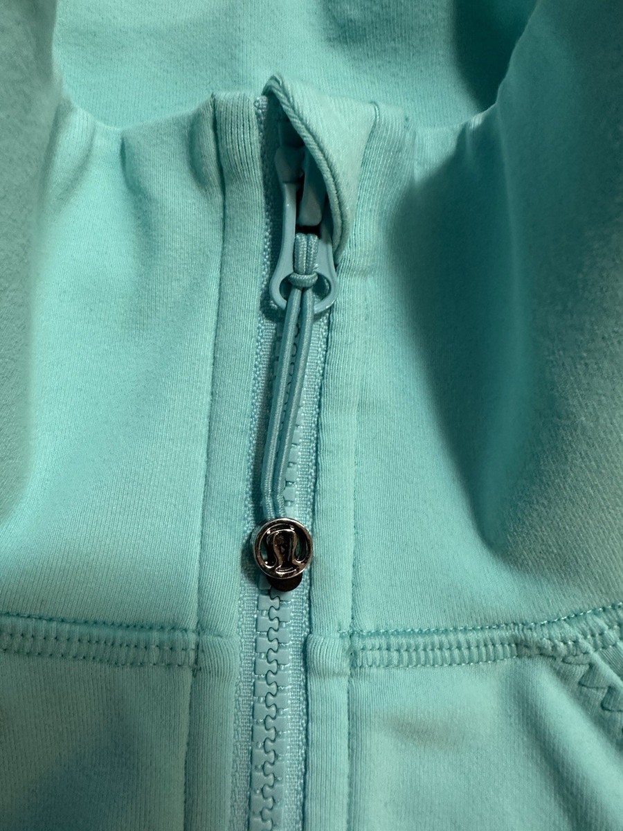 Lululemon Define Jacket *Nulu / woman's size 10/ turquoise colour
