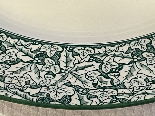 Lot Of 2 Spode Holly Tree Dinner Plates, 10 3/4" Made In England Christmas Plate - Picture 3 of 4