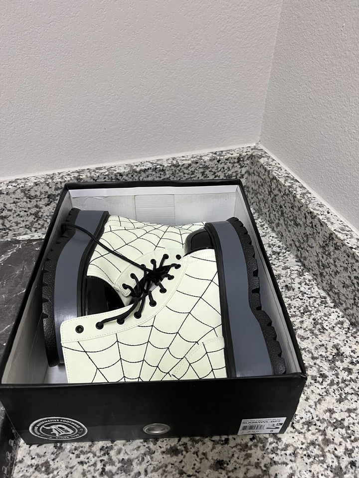 Botines Demonia Slacker 88 Brillan en la Oscuridad 2" Plataforma Mujer Talla 8 Foto 4 de 4