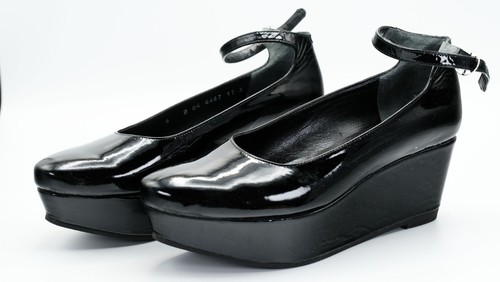 Robert Clergerie Vicky Women's Size 6 B Black Patent Leather Ankle Strap Wedges - Picture 6 of 13