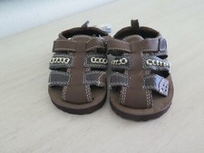 OshKosh B'gosh Boy  s Size 2 Tan/Dark Brown Fisherman Hook n Loop Strap Sandal