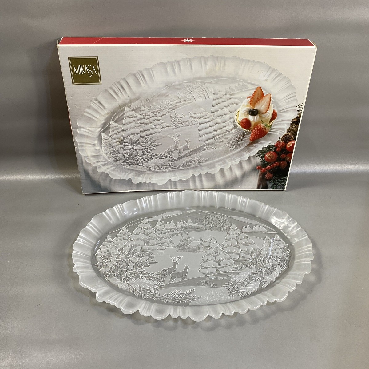 Mikasa Winter Dreams Canape Tray Platter Holiday Classics