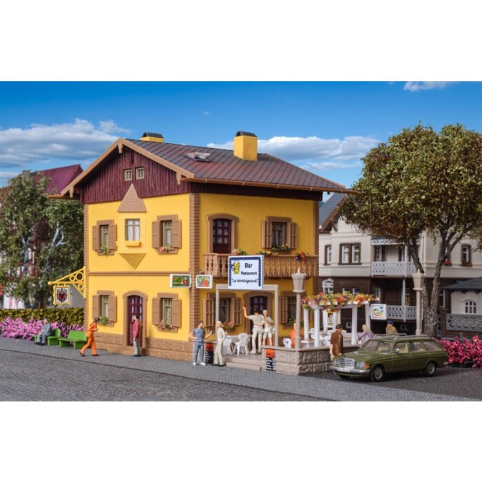 Vollmer H0 49233 - Gasthaus, Start und Spar-Serie Bausatz Neuware