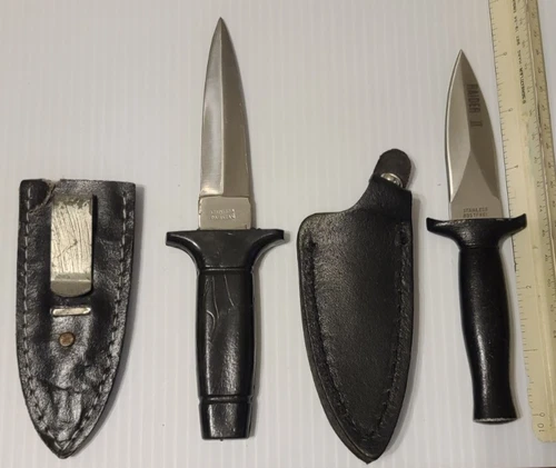 2 Daggers Raider II and Pakistan dagger.