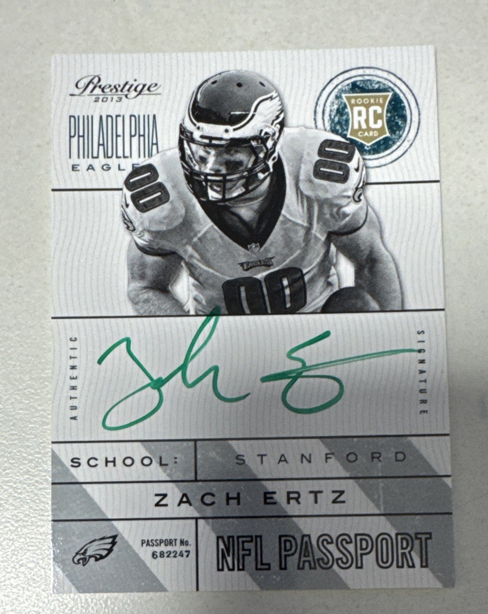 Zach Ertz Panini Prestige NFL Passport #16 Autograph
