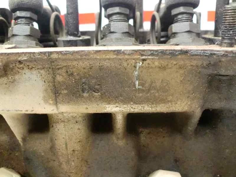 63BA3 ENGINE CYLINDER HEAD / 9428 / CULATA LADA NIVA 1.6 / 106588 FOR LADA NI - Image 3 of 4