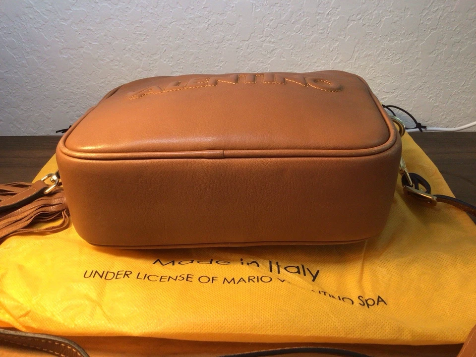 Bandolera para mujer Valentino By Mario Valentino Mia de cuero en relieve color tostado Foto 2 de 4