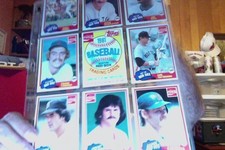 1981 topps COCA COLA BOSTON RED SOX 11 CARD SET. 3.50 POSTAGE