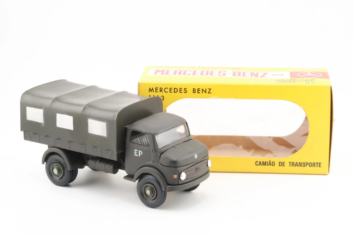 Metosul Mercedes 1113 ridelles bâché GNR